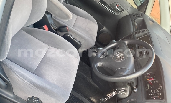 Nunua Ilio tumika Toyota Spacio Fedha Gari ndani ya Maputo nchini Maputo Nunua Ilio tumika Toyota Spacio Fedha Gari ndani ya Maputo nchini Maputo