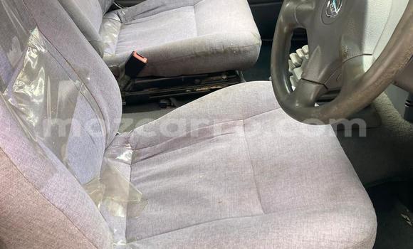 Nunua Ilio tumika Nissan Hardbody Nyeupe Gari ndani ya Maputo nchini Maputo Nunua Ilio tumika Nissan Hardbody Nyeupe Gari ndani ya Maputo nchini Maputo