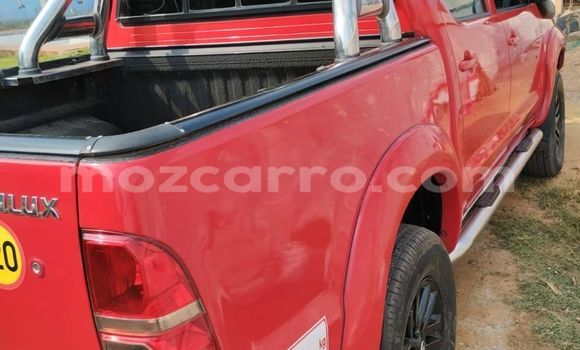 Buy Used Toyota Hilux Red Car in Maputo in Maputo Buy Used Toyota Hilux Red Car in Maputo in Maputo