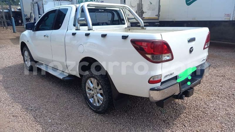 Big with watermark mazda bt 50 maputo maputo 15094