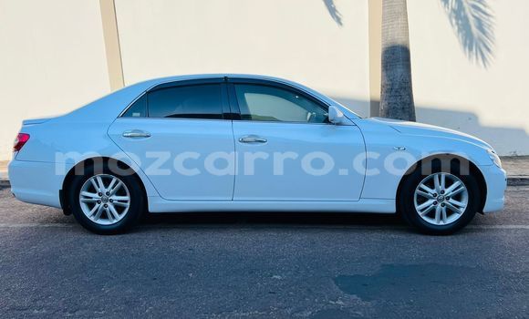 Comprar Usado Toyota Mark X Branco Carro em Maputo em Maputo Comprar Usado Toyota Mark X Branco Carro em Maputo em Maputo