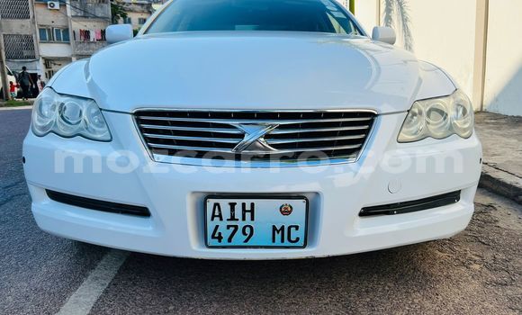 Comprar Usado Toyota Mark X Branco Carro em Maputo em Maputo Comprar Usado Toyota Mark X Branco Carro em Maputo em Maputo