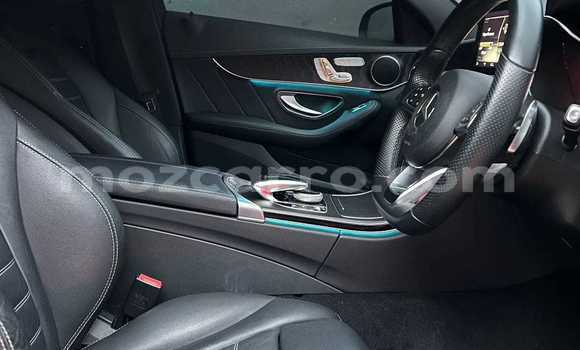 Nunua Ilio tumika Mercedes‒Benz C-Class Bluu Gari ndani ya Maputo nchini Maputo Nunua Ilio tumika Mercedes‒Benz C-Class Bluu Gari ndani ya Maputo nchini Maputo