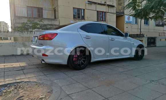 Tenga Tsaru Lexus IS Chena Mota in Maputo in Maputo Tenga Tsaru Lexus IS Chena Mota in Maputo in Maputo