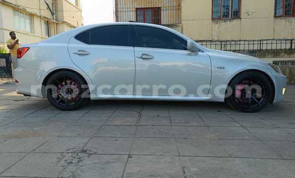 Tenga Tsaru Lexus IS Chena Mota in Maputo in Maputo Tenga Tsaru Lexus IS Chena Mota in Maputo in Maputo