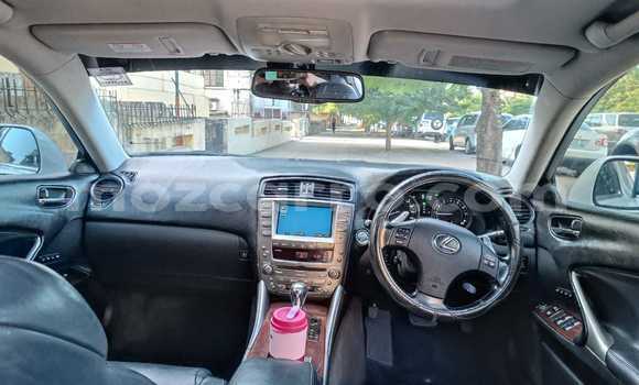 Tenga Tsaru Lexus IS Chena Mota in Maputo in Maputo Tenga Tsaru Lexus IS Chena Mota in Maputo in Maputo