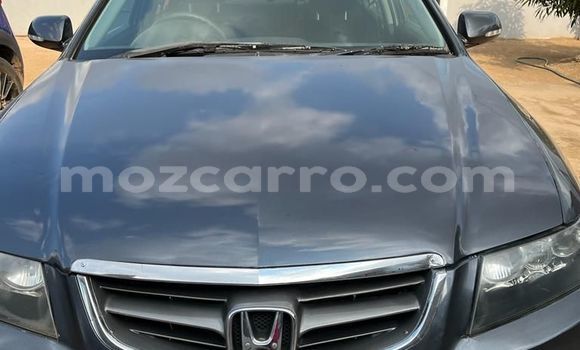 Comprar Usado Honda Accord Azul Carro em Maputo em Maputo