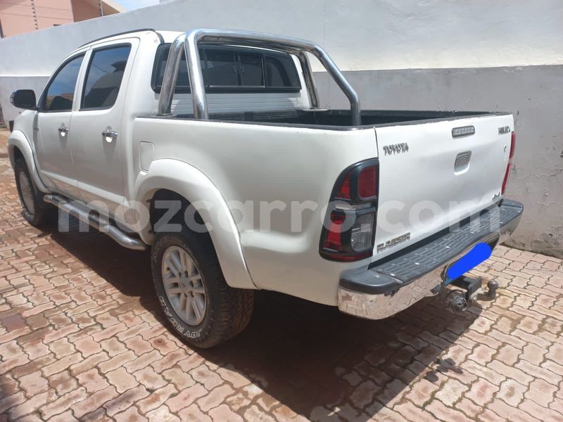 Big with watermark toyota hilux maputo maputo 15133