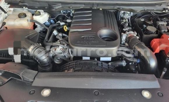 Tenga Tsaru Ford Everest Zvimwe Mota in Maputo in Maputo Tenga Tsaru Ford Everest Zvimwe Mota in Maputo in Maputo