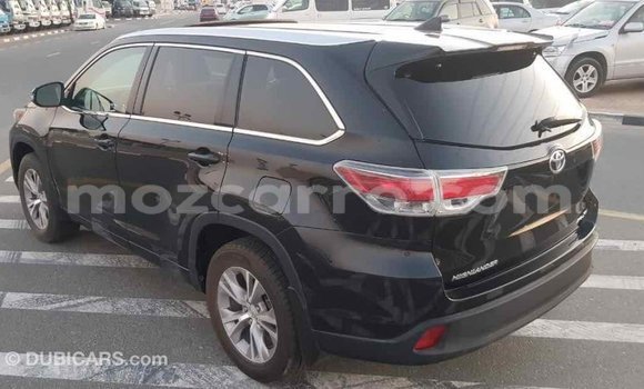 Tenga Imported Toyota Highlander Nhema Mota in Import - Dubai in Cabo Delgado Tenga Imported Toyota Highlander Nhema Mota in Import - Dubai in Cabo Delgado