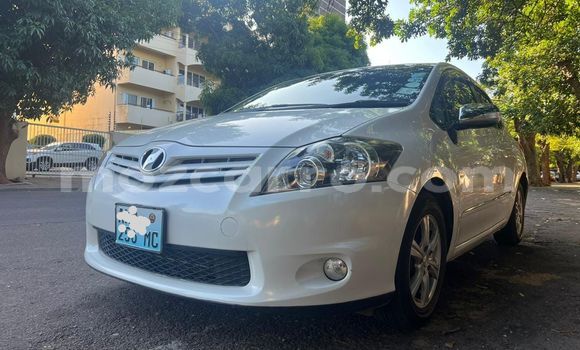 Tenga Tsaru Toyota Auris Chena Mota in Maputo in Maputo Tenga Tsaru Toyota Auris Chena Mota in Maputo in Maputo