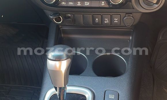 Nunua Ilio tumika Toyota Hiluxe Revo Nyeupe Gari ndani ya Maputo nchini Maputo Nunua Ilio tumika Toyota Hiluxe Revo Nyeupe Gari ndani ya Maputo nchini Maputo