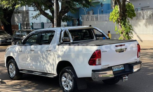 Nunua Ilio tumika Toyota Hiluxe Revo Nyeupe Gari ndani ya Maputo nchini Maputo Nunua Ilio tumika Toyota Hiluxe Revo Nyeupe Gari ndani ya Maputo nchini Maputo