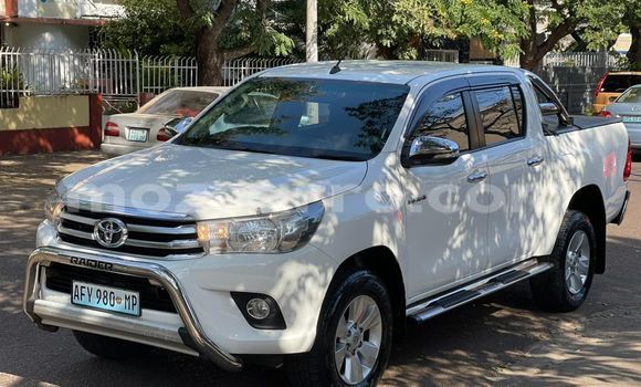 Nunua Ilio tumika Toyota Hiluxe Revo Nyeupe Gari ndani ya Maputo nchini Maputo Nunua Ilio tumika Toyota Hiluxe Revo Nyeupe Gari ndani ya Maputo nchini Maputo
