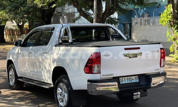 Nunua Ilio tumika Toyota Hiluxe Revo Nyeupe Gari ndani ya Maputo nchini Maputo Nunua Ilio tumika Toyota Hiluxe Revo Nyeupe Gari ndani ya Maputo nchini Maputo
