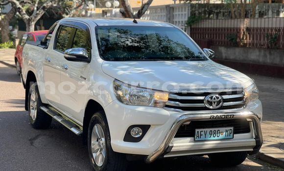 Nunua Ilio tumika Toyota Hiluxe Revo Nyeupe Gari ndani ya Maputo nchini Maputo Nunua Ilio tumika Toyota Hiluxe Revo Nyeupe Gari ndani ya Maputo nchini Maputo