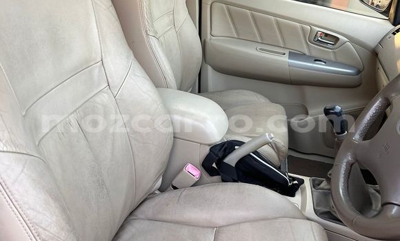 Nunua Ilio tumika Toyota Fortuner Nyingine Gari ndani ya Maputo nchini Maputo Nunua Ilio tumika Toyota Fortuner Nyingine Gari ndani ya Maputo nchini Maputo