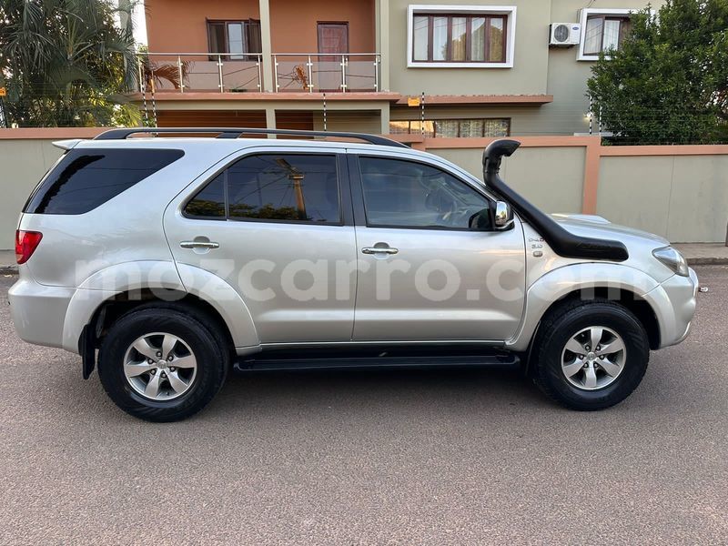 Big with watermark toyota fortuner maputo maputo 15195