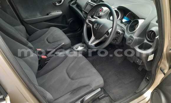 Nunua Ilio tumika Honda Fit Brown Gari ndani ya Maputo nchini Maputo Nunua Ilio tumika Honda Fit Brown Gari ndani ya Maputo nchini Maputo