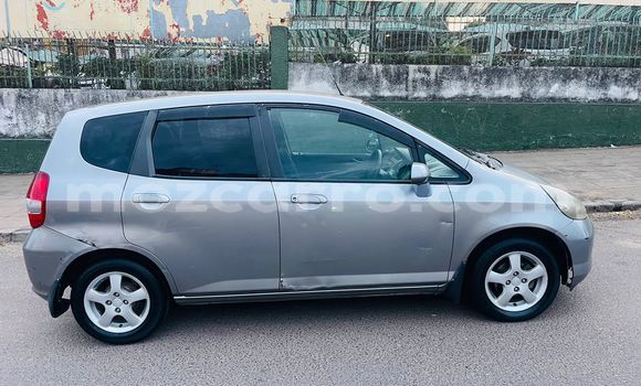 Buy Used Honda Fit Silver Car in Maputo in Maputo Buy Used Honda Fit Silver Car in Maputo in Maputo