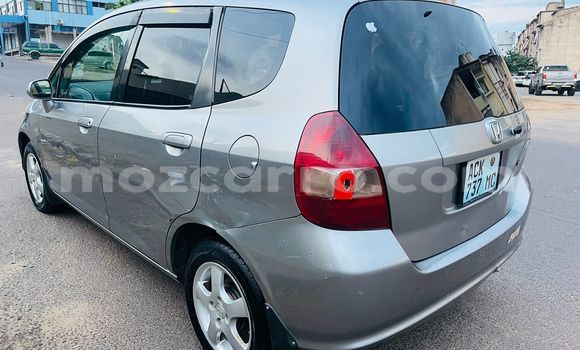 Buy Used Honda Fit Silver Car in Maputo in Maputo Buy Used Honda Fit Silver Car in Maputo in Maputo