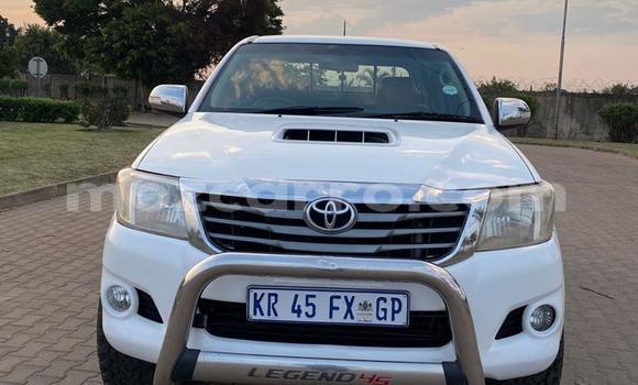 Buy Used Toyota Hilux White Car in Maputo in Maputo Buy Used Toyota Hilux White Car in Maputo in Maputo