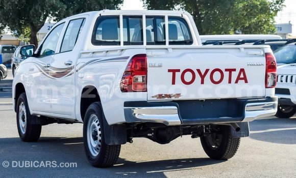 Buy Import Toyota Hilux White Car in Import - Dubai in Cabo Delgado Buy Import Toyota Hilux White Car in Import - Dubai in Cabo Delgado
