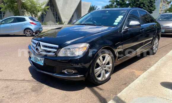 Comprar Usado Mercedes Viano Preto Carro em Maputo em Maputo