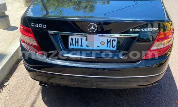 Tenga Tsaru Mercedes Viano Nhema Mota in Maputo in Maputo Tenga Tsaru Mercedes Viano Nhema Mota in Maputo in Maputo