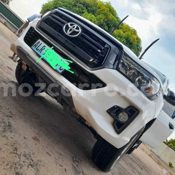 Big with watermark toyota hiluxe revo maputo maputo 15218