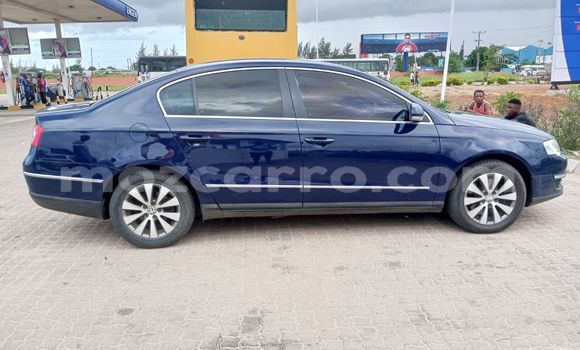 Buy Used Volkswagen Passat Blue Car in Maputo in Maputo Buy Used Volkswagen Passat Blue Car in Maputo in Maputo