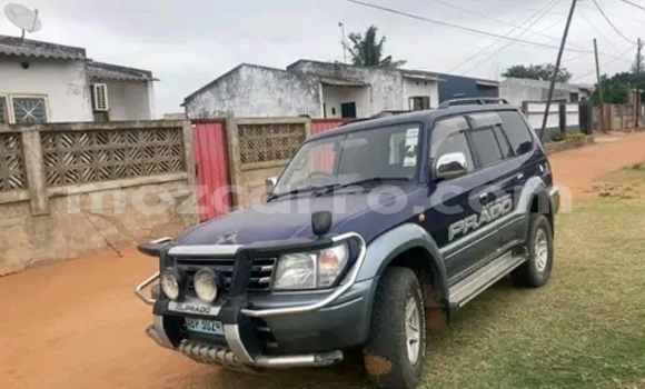 Nunua Ilio tumika Toyota Land Cruiser Prado Bluu Gari ndani ya Maputo nchini Maputo Nunua Ilio tumika Toyota Land Cruiser Prado Bluu Gari ndani ya Maputo nchini Maputo