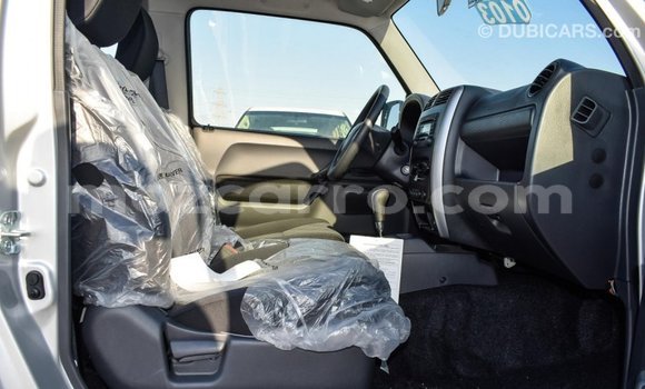 Comprar Importar Suzuki Jimny De outros Carro em Import - Dubai em Cabo Delgado Comprar Importar Suzuki Jimny De outros Carro em Import - Dubai em Cabo Delgado