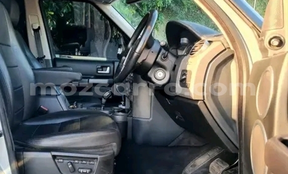 Buy Used Land Rover Discovery Beige Car in Maputo in Maputo Buy Used Land Rover Discovery Beige Car in Maputo in Maputo