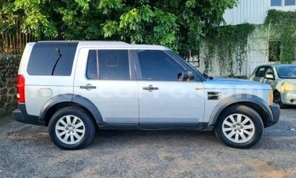 Buy Used Land Rover Discovery Beige Car in Maputo in Maputo Buy Used Land Rover Discovery Beige Car in Maputo in Maputo