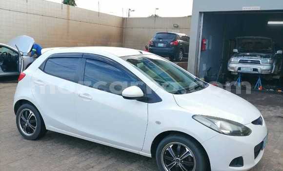 Tenga Tsaru Mazda Demio Chena Mota in Marara in Tete Tenga Tsaru Mazda Demio Chena Mota in Marara in Tete