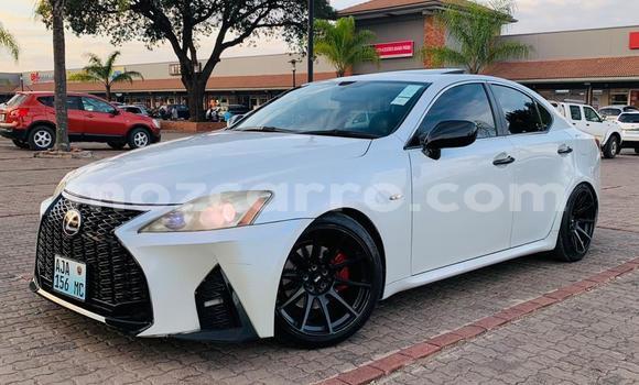 Buy Used Lexus IS White Car in Maputo in Maputo Buy Used Lexus IS White Car in Maputo in Maputo
