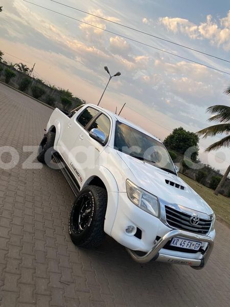 Big with watermark toyota hilux maputo maputo 15258