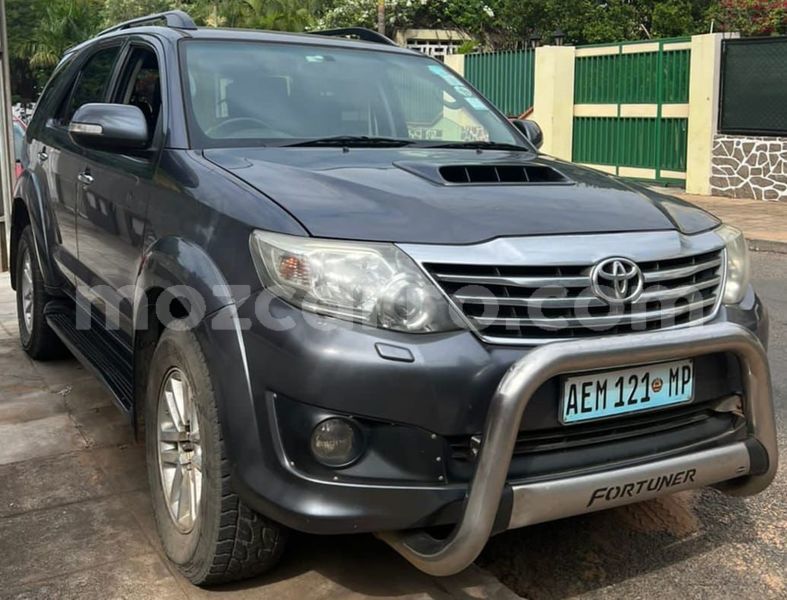 Big with watermark toyota fortuner maputo maputo 15259