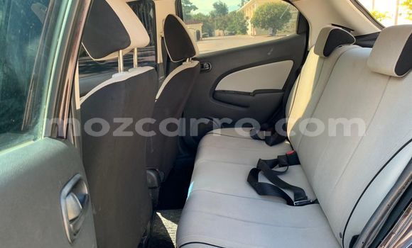Comprar Usado Mazda Demio Vermelho Carro em Maputo em Maputo Comprar Usado Mazda Demio Vermelho Carro em Maputo em Maputo
