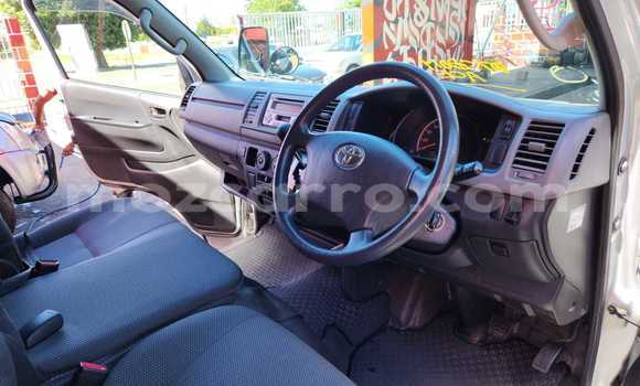 Tenga Tsaru Toyota Hiace Sirivha Mota in Maputo in Maputo Tenga Tsaru Toyota Hiace Sirivha Mota in Maputo in Maputo