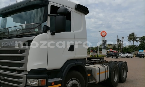 Buy Used Scion xA White Car in Maputo in Maputo Buy Used Scion xA White Car in Maputo in Maputo