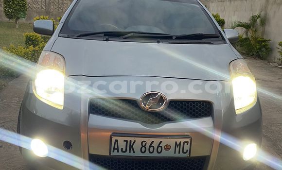 Nunua Ilio tumika Toyota Vitz Kijani Gari ndani ya Maputo nchini Maputo Nunua Ilio tumika Toyota Vitz Kijani Gari ndani ya Maputo nchini Maputo