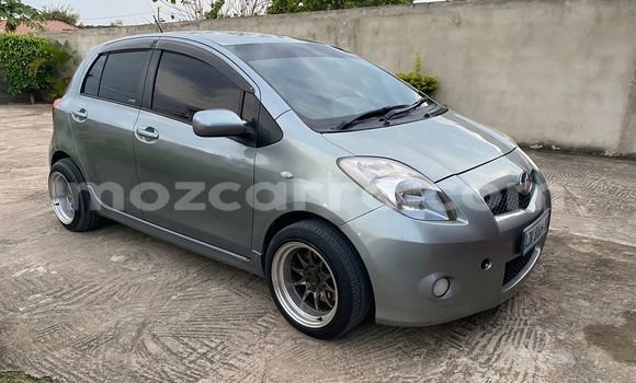 Nunua Ilio tumika Toyota Vitz Kijani Gari ndani ya Maputo nchini Maputo Nunua Ilio tumika Toyota Vitz Kijani Gari ndani ya Maputo nchini Maputo