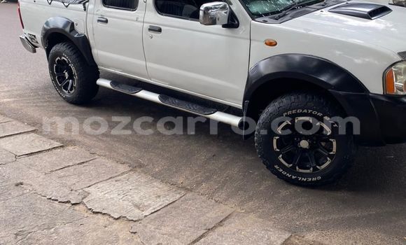 Nunua Ilio tumika Nissan Hardbody Nyeupe Gari ndani ya Maputo nchini Maputo Nunua Ilio tumika Nissan Hardbody Nyeupe Gari ndani ya Maputo nchini Maputo