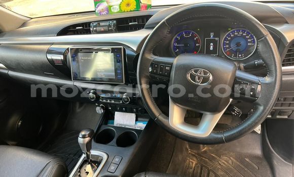 Nunua Ilio tumika Toyota Hiluxe Revo Nyeupe Gari ndani ya Maputo nchini Maputo Nunua Ilio tumika Toyota Hiluxe Revo Nyeupe Gari ndani ya Maputo nchini Maputo