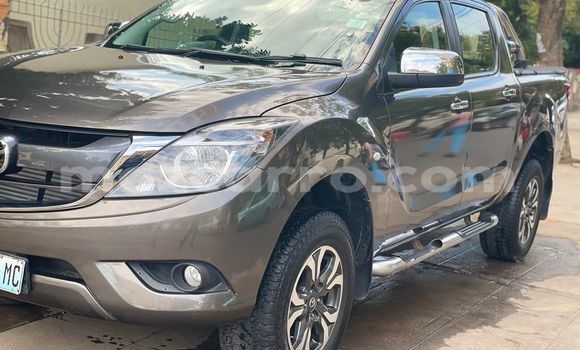Comprar Usado Mazda BT-50 Castanho Carro em Maputo em Maputo