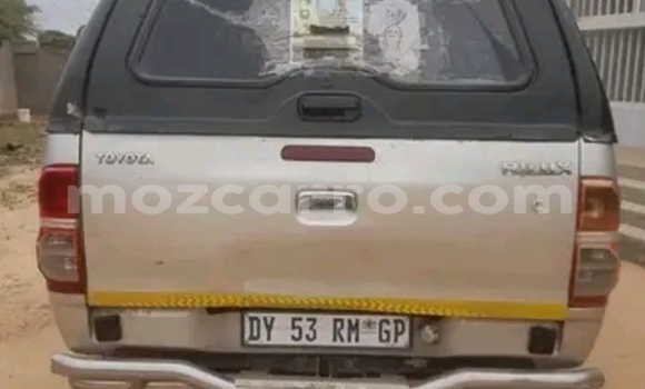 Nunua Ilio tumika Toyota Hilux Nyingine Gari ndani ya Maputo nchini Maputo Nunua Ilio tumika Toyota Hilux Nyingine Gari ndani ya Maputo nchini Maputo