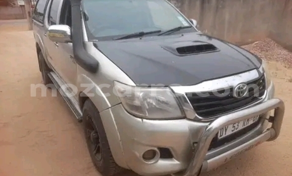 Nunua Ilio tumika Toyota Hilux Nyingine Gari ndani ya Maputo nchini Maputo Nunua Ilio tumika Toyota Hilux Nyingine Gari ndani ya Maputo nchini Maputo