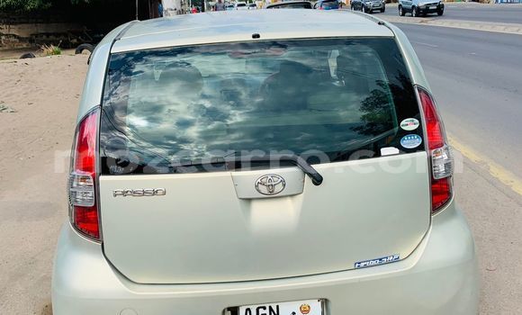 Tenga Tsaru Toyota Passo Sirivha Mota in Maputo in Maputo Tenga Tsaru Toyota Passo Sirivha Mota in Maputo in Maputo